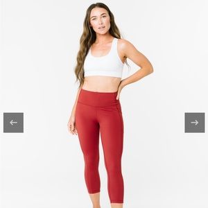 Red Pocket Brilliant Hi-rise Capri 20"